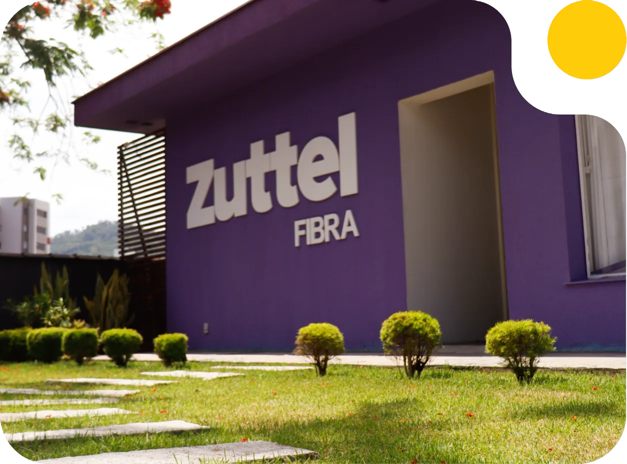 Fachada da sede da Zuttel Fibra