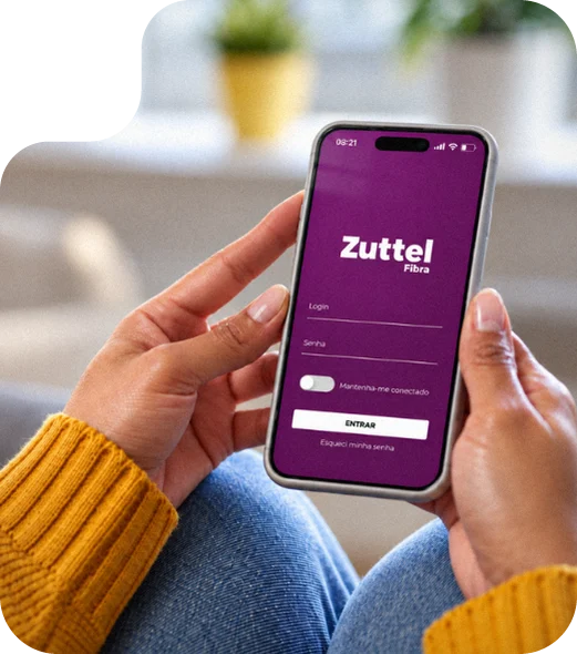 Alguém usando o aplicativo da Zuttel no celular